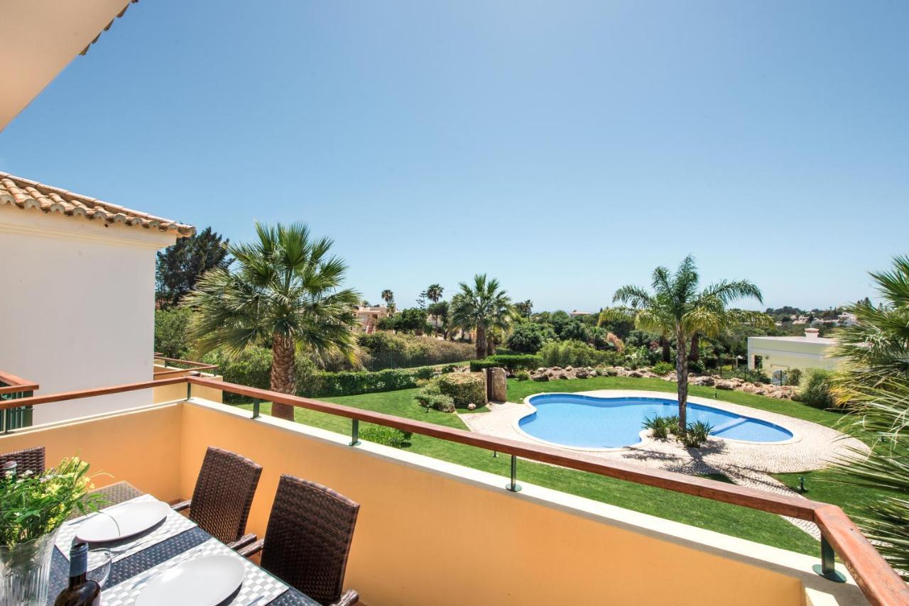 Beautiful Two Bedroom Apartment With Roof Terrace Carvoeiro  Eksteriør bilde