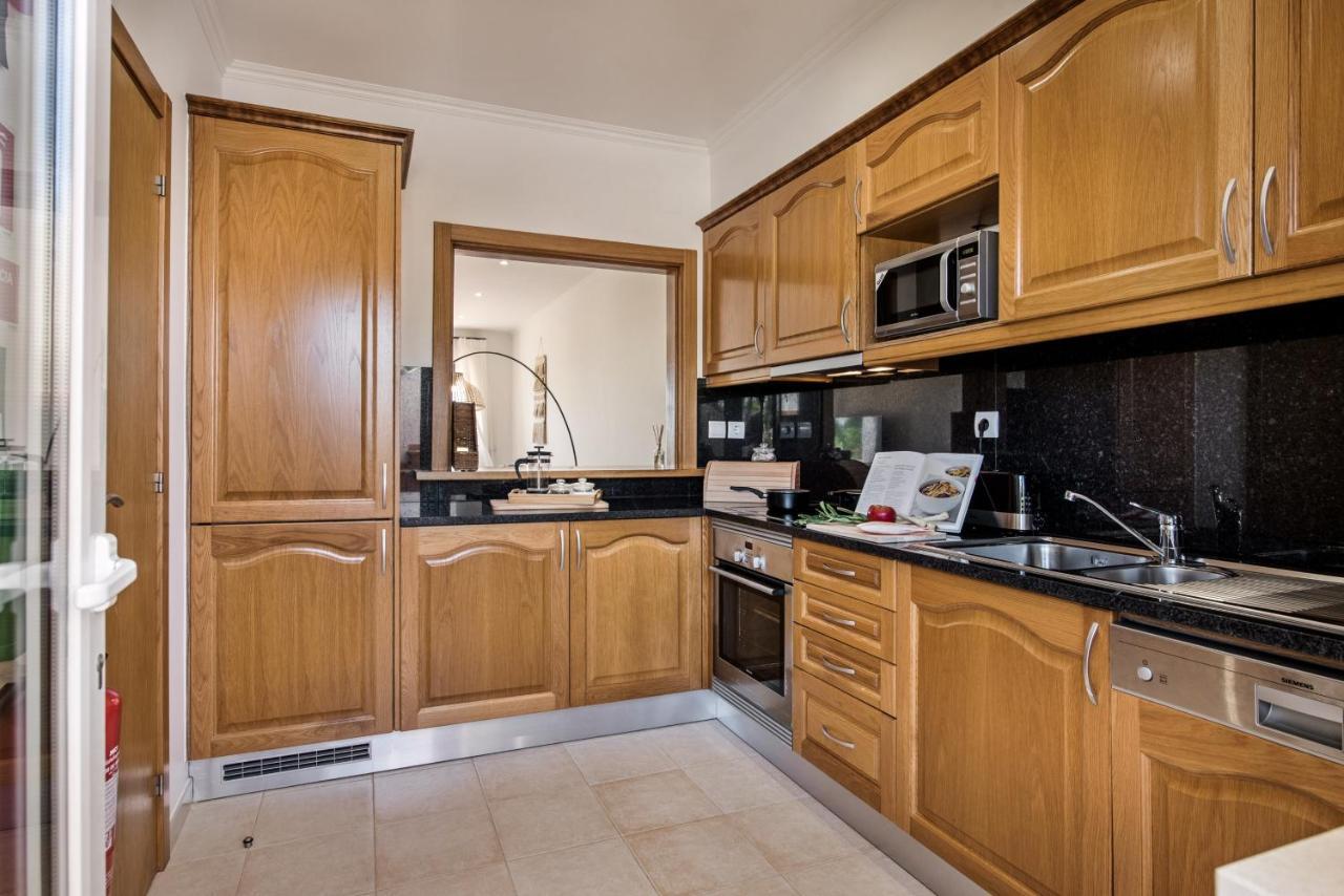 Beautiful Two Bedroom Apartment With Roof Terrace Carvoeiro  Eksteriør bilde