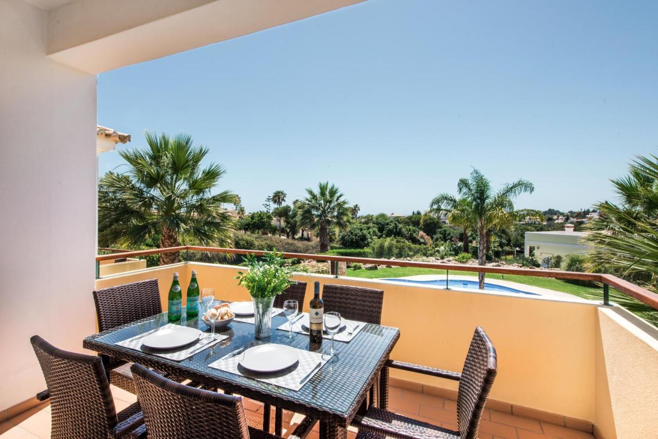 Beautiful Two Bedroom Apartment With Roof Terrace Carvoeiro  Eksteriør bilde