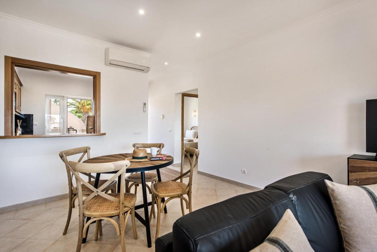 Beautiful Two Bedroom Apartment With Roof Terrace Carvoeiro  Eksteriør bilde